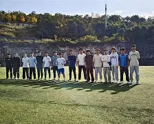 星空体育-足球激凹